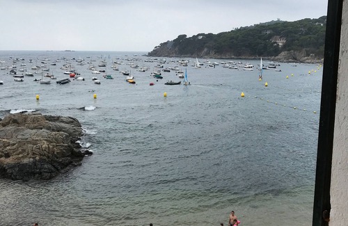 Calella de Palafrugell Apartamento | PORT BO - seafront -Disponible, julio /agosto