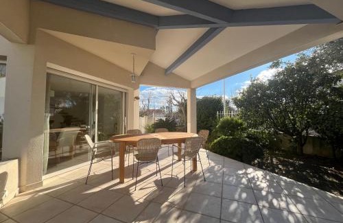 Le Grau-Du-Roi Villa | PORT CAMARGUE - JOLIE VILLA POUR 6 PERSONNES CLIMATISEE AVEC JARDIN ET PARKING