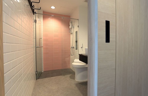 Lat Krabang Hotel | Port Canary Hotel