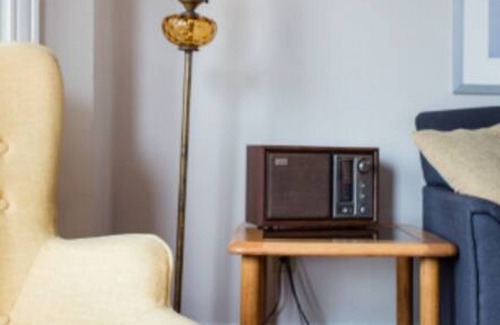 Parkside Apartamento | Port City Nest: Beautiful 2bd w/ Balcony & Parking