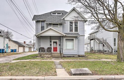 Port Clinton Casa | Port Clinton Getaway - Walk to Beach and Restaurants