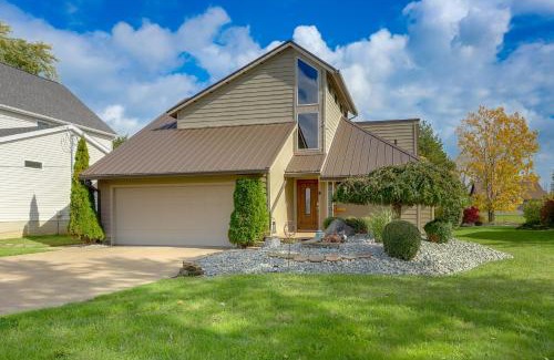Port Clinton Casa | Port Clinton Home with Private Dock and Gazebo!
