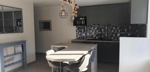 Cancale Apartamento | Port de La Houle - Beau 2 pièces classé 3 étoiles avec stationnement