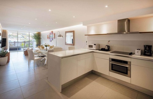 Cole Bay Complejo | Port de Plaisance Resort, Trademark Collection by Wyndham