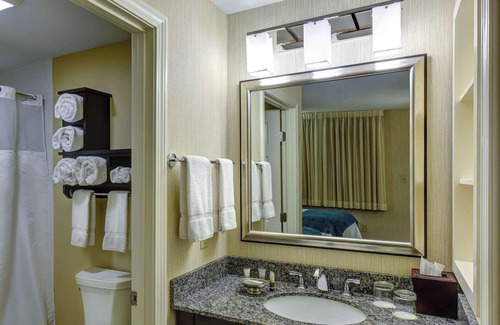 Kennebunk Hotel | Port Inn & Suites Kennebunk, Ascend Hotel Collection