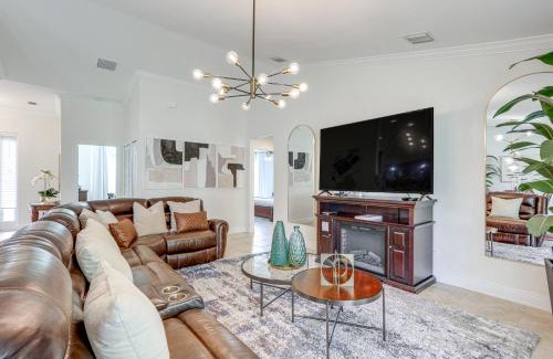 Port Saint Lucie Casa | Port St Lucie Home with Above-Ground Pool and Grill