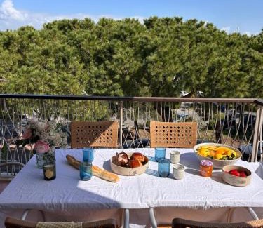 Antibes City Centre Apartamento | Port Vauban - 6pers - terrasse - parking