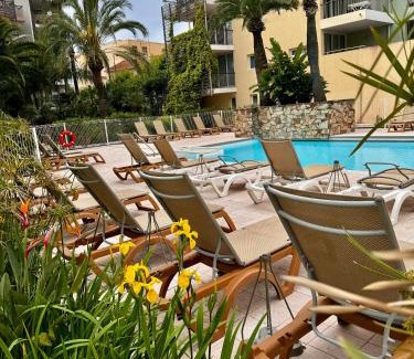 Antibes City Centre Apartamento | Port Vauban - 6pers - terrasse - parking