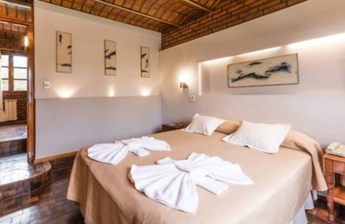 Villa Carlos Paz Hotel | Portal Del Lago