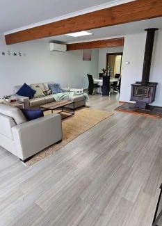Portarlington Casa | Portarlington Getaway Beach Views&Family Friendly
