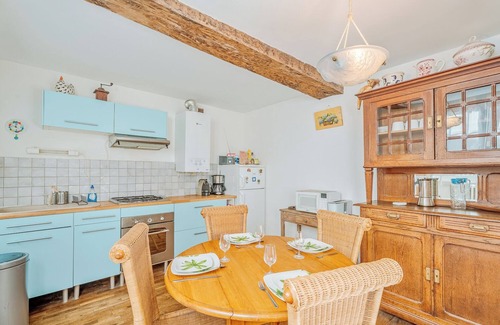 Ille-et-Vilaine Apartamento | Porte des Bés in the city center, beach 10 meters away!