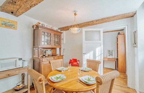 Ille-et-Vilaine Apartamento | Porte des Bés in the city center, beach 10 meters away!