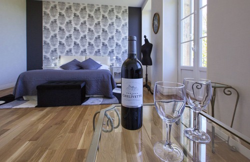 Sainte-Eulalie Otro | Portes de Bordeaux - castillo de 5 estrellas - viñedo orgánico