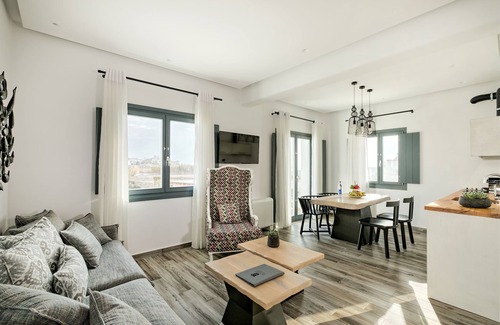 Glastros Hotel | Portes Mykonos Suites & Villas