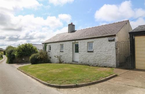 Garn Fadryn Casa | Porth Awyr