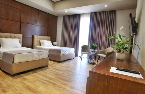 Berat Hotel | Portik Hotel