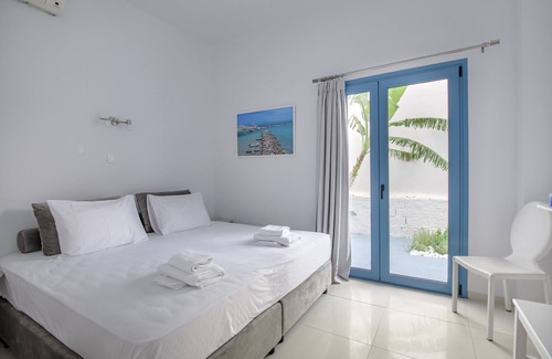 Paros Hotel | Porto Bello Hotel