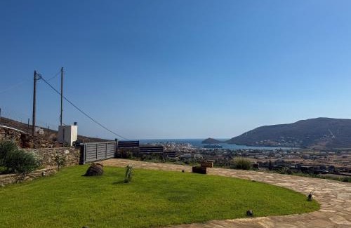 Ydrousa Casa | Porto Gavrio Apartment