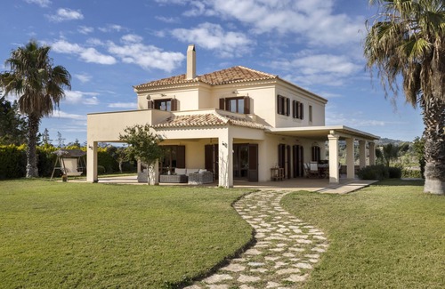 Kilada Villa | Porto Heli - Heaven on Earth Villa