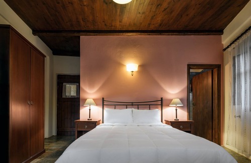 Omales Casa | Porto kale