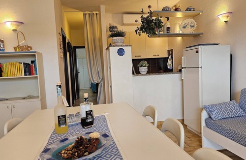 Terravecchia-Portoquadro Apartamento | Porto Quadro Vista Corsica