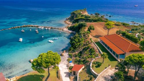 Vasilikos Hotel | Porto Roma Seaside Studios