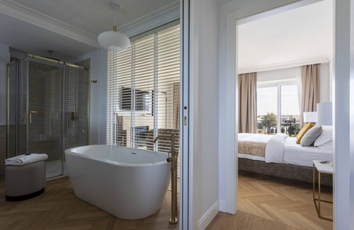 Fiumicino Hotel | Porto Romano The Marina Resort