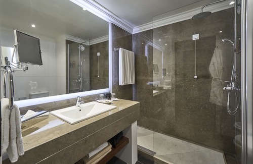 Olhos D'Agua Hotel | PortoBay Falésia