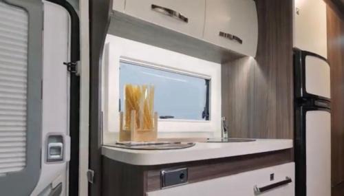 Faro Alquiler De Eote | Portugals Infinity - AutoCaravana Luxo