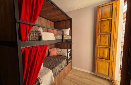 Centro - Sagrario Hostal | Posada de la Luna