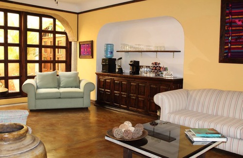 Esterito Apartamento | Posada de las Flores Standard room 450, luxury and confort on the malecon