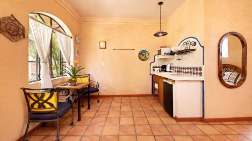 Todos Santos Hotel | Posada del Molino