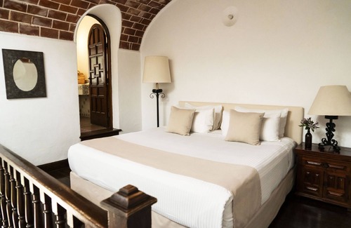 San Miguel Hotel | Posada del Tepozteco - Hotel & Gallery
