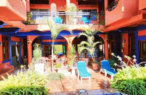 Los Ayala Hotel | Posada Las Flores