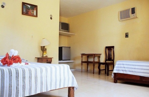 Celestún Hotel | Posada Lilia
