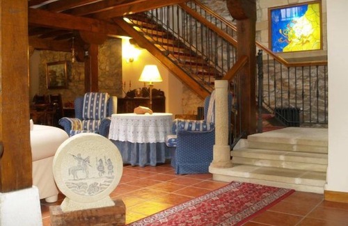 Valoria Casa | Posada Rural El Trenti de Corona