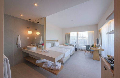 Golden Sands Hotel | Poseidon Beach Resort