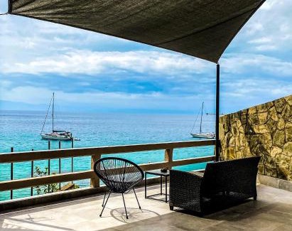 Kitries Apartamento | Poseidon’s Bayview