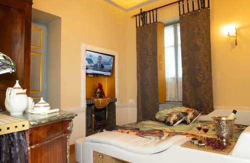 Chalcis Apartamento | Poseidon Suite - Medousia Spa Luxury Escape