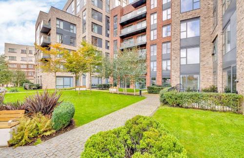 Addiscombe Apartamento | Posh 2 bedroom apartment with a Gym