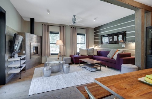 Taos Ski Valley Chalet De Esquí | Chalet de 3 dormitorios de inspiración bávara en Kachina Village con fácil acceso a las pistas de esquí