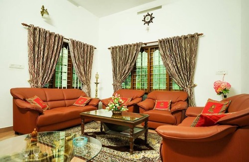 Devikolam Complejo | Habitaciones elegantes / parte tranquila y verde de Munnar