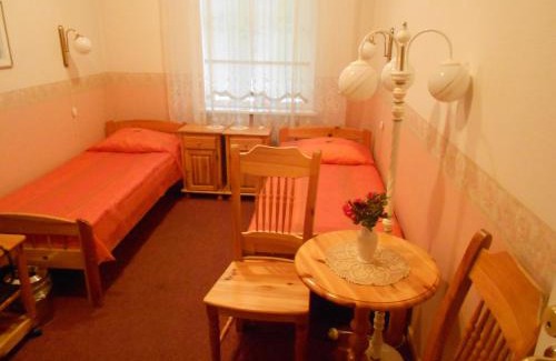 Kadriorg Casa | Poska Villa Guesthouse