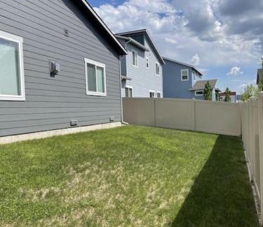 Post Falls Casa | Post Falls Hideaway New 4 Bedroom Home Short Term