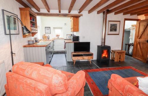 Trefasser Casa | Post Office Cottage