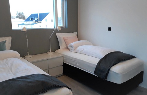 Husavik Casa | Post-Plaza Guesthouse