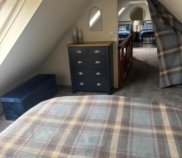 Thurso Casa | POSTBOX CROFT With A Sea View