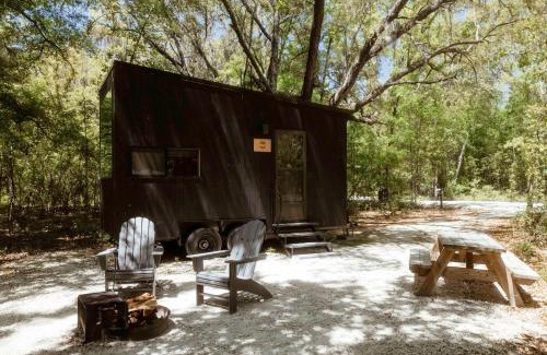 Seneca Otro | Postcard Cabins Lake Hartwell