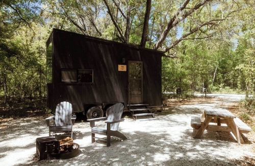 Town of Colchester Cabina | Postcard Cabins Western Catskills