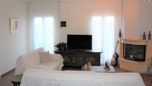 Doukades Apartamento | Postman's House
